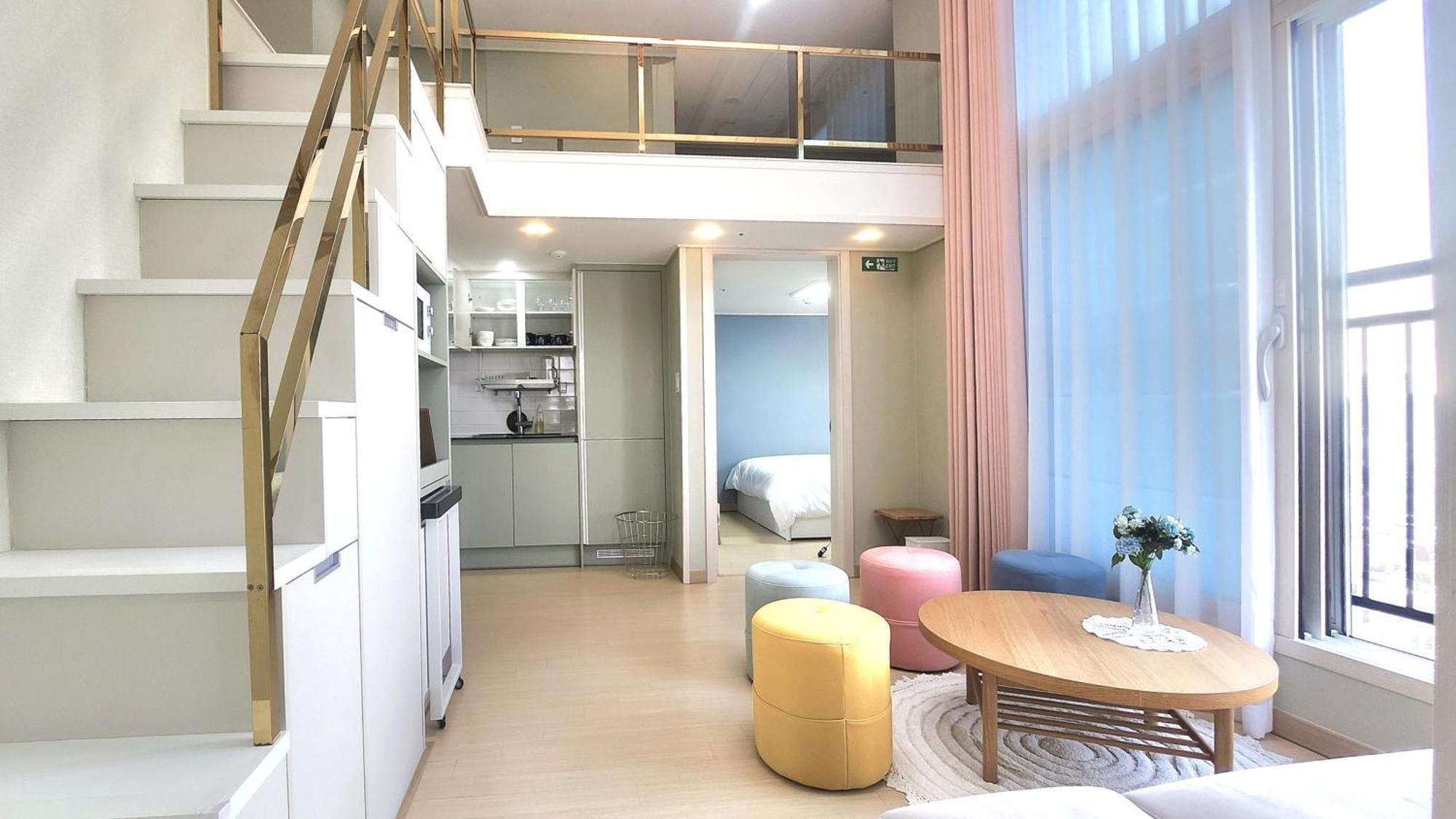 Apartment Hongik Sinchon Sirince Seoul
