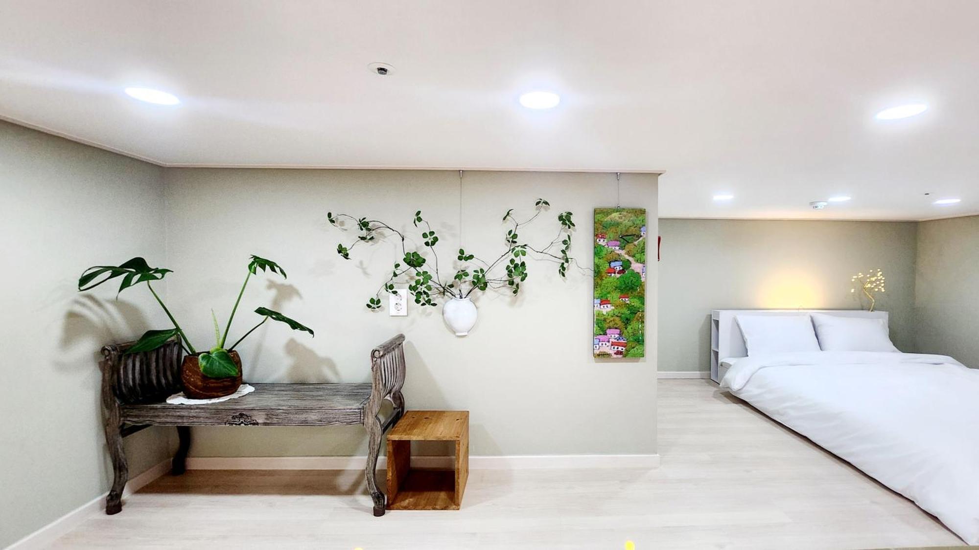 Hongik Sinchon Sirince Apartment